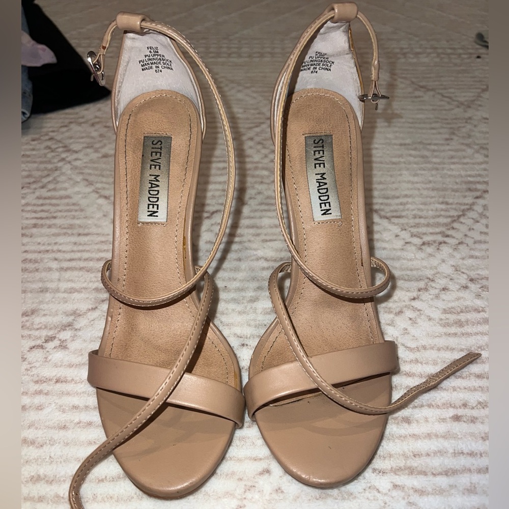 Steve Madden Women's Tan Strappy Heels